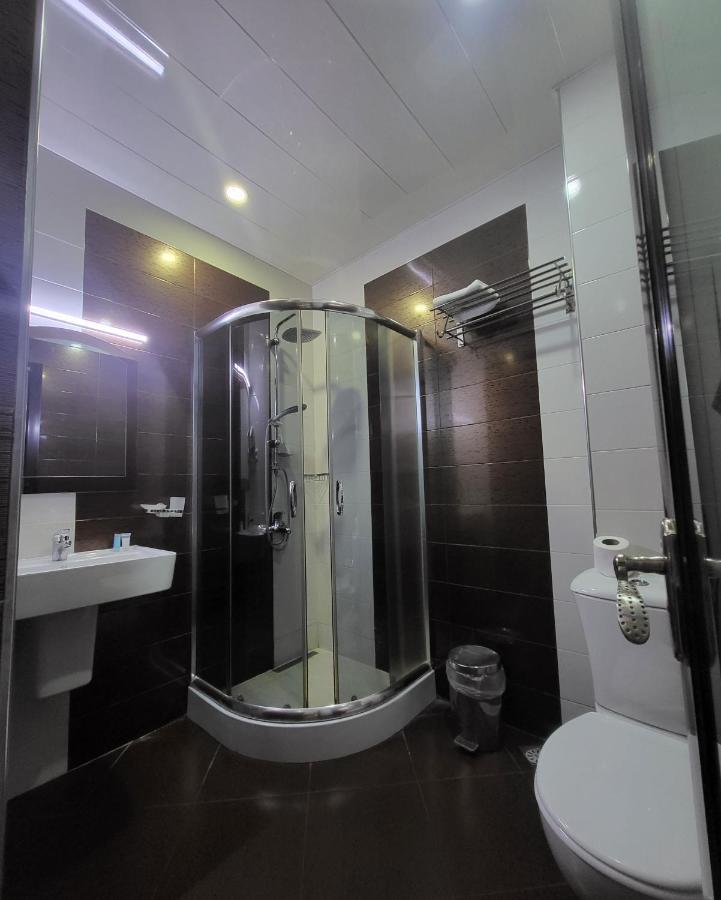 Hotel Elio Батумі Екстер'єр фото
