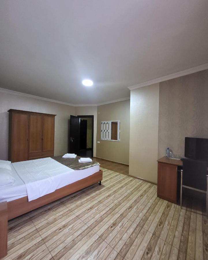 Hotel Elio Батумі Екстер'єр фото