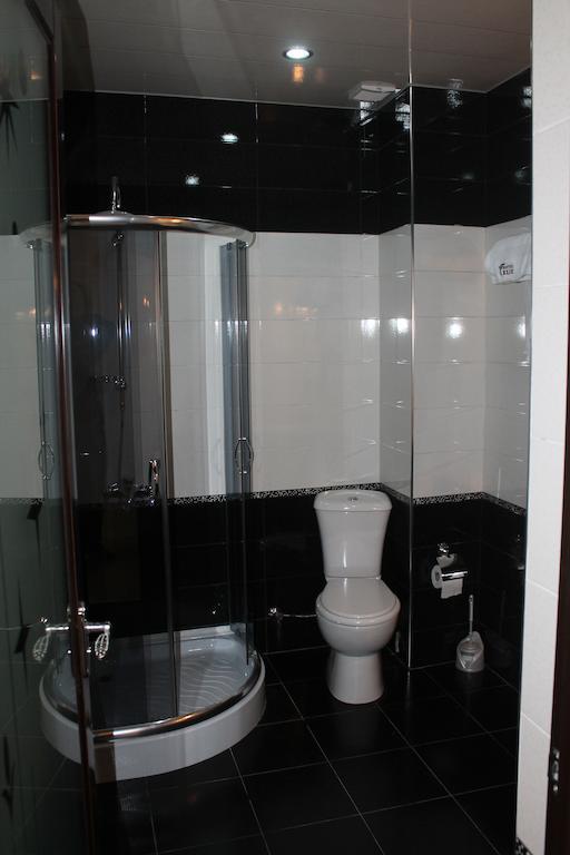 Hotel Elio Батумі Екстер'єр фото